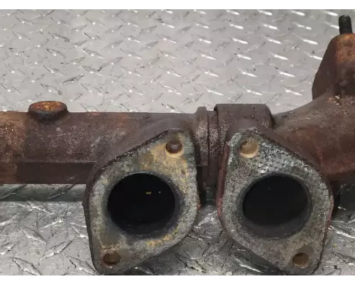 Caterpillar C10 Exhaust Manifold