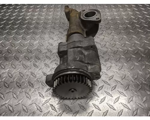 Caterpillar C12 Oil Pump