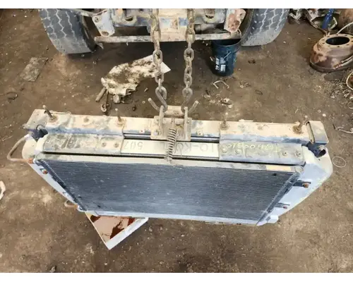 Radiator Caterpillar C12 Dixie Truck Centre