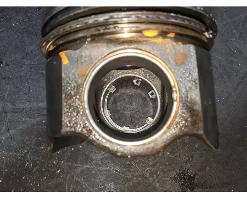 Caterpillar C13 Piston