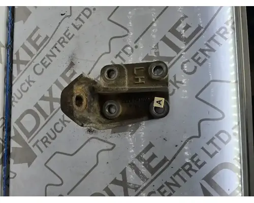 Engine Mounts Caterpillar C15 Dixie Truck Centre