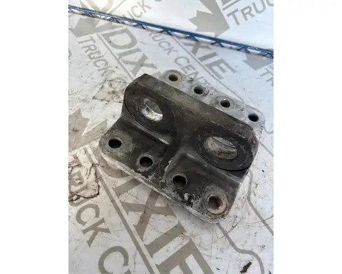 Engine Mounts Caterpillar C15 Dixie Truck Centre