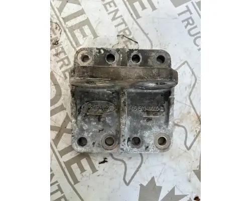 Caterpillar C15 Engine Mounts