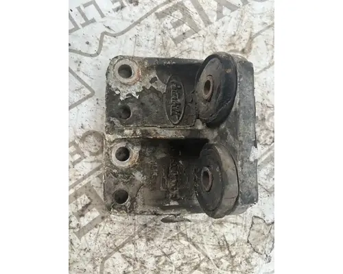 Engine Mounts Caterpillar C15 Dixie Truck Centre