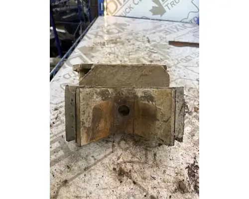 Engine Mounts Caterpillar C15 Dixie Truck Centre