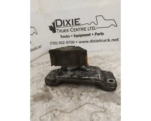 Caterpillar C15 Engine Mounts