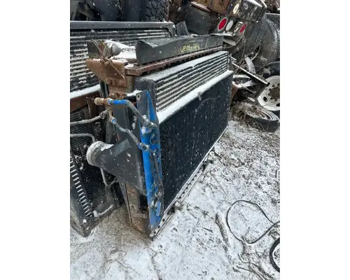 Radiator Caterpillar C15 Dixie Truck Centre
