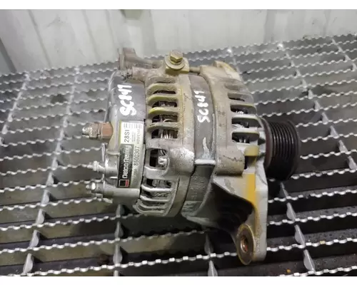 Caterpillar C7 Alternator