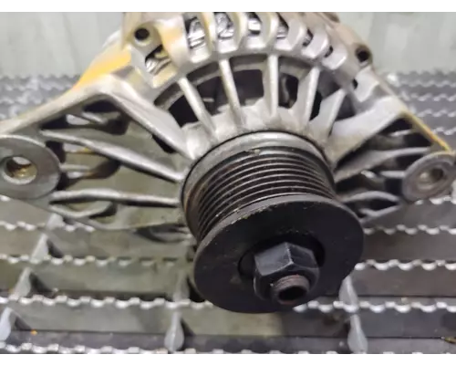 Caterpillar C7 Alternator