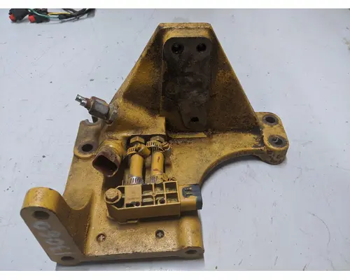 Caterpillar C7 Brackets, Misc.