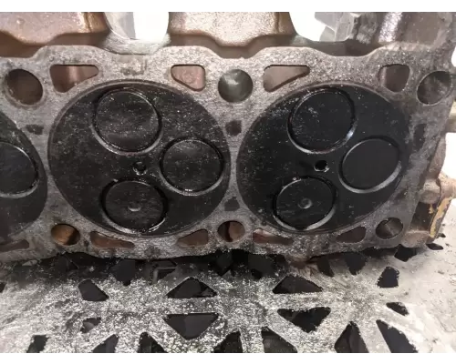 Caterpillar C7 Cylinder Head