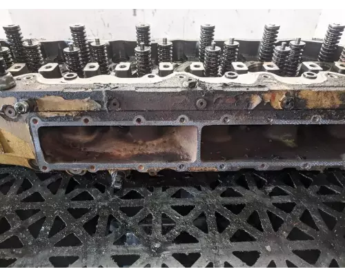 Caterpillar C7 Cylinder Head