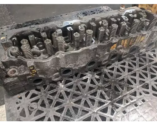 Caterpillar C7 Cylinder Head