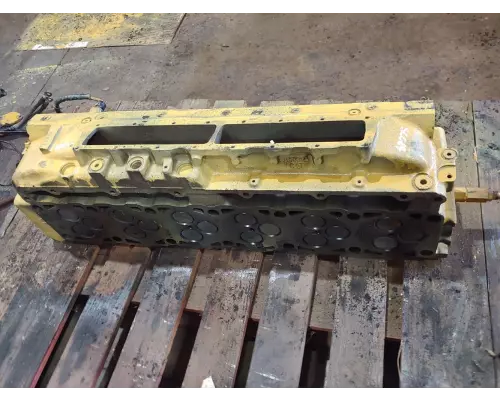 Caterpillar C7 Cylinder Head