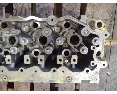 Caterpillar C7 Cylinder Head