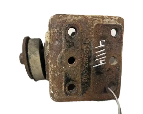 Caterpillar C7 Engine Mounts