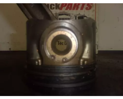 Caterpillar C7 Piston