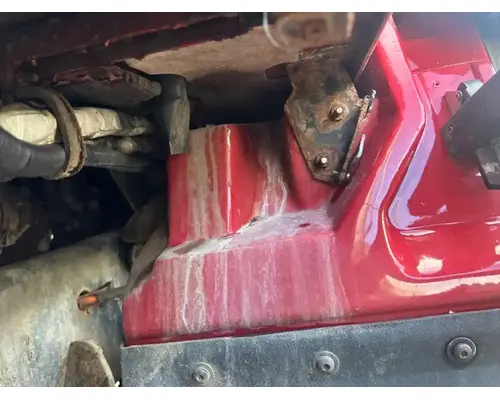 Caterpillar CT660 Fender Extension