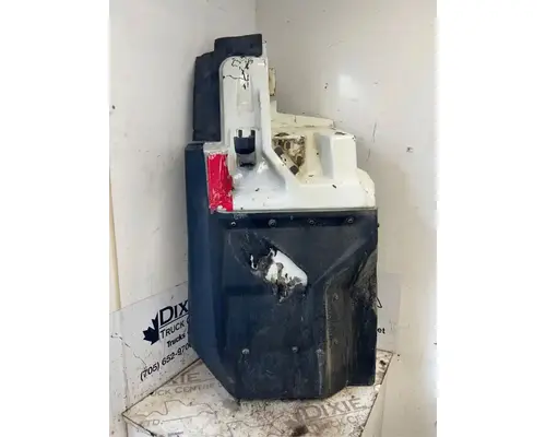 Caterpillar CT660 Fender Extension