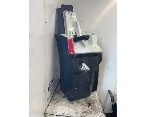 Caterpillar CT660 Fender Extension