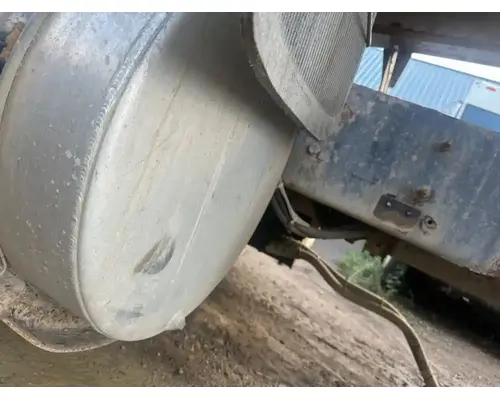 Caterpillar CT660 Fuel Tank