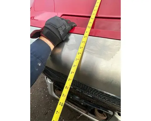 Caterpillar CT660 Hood