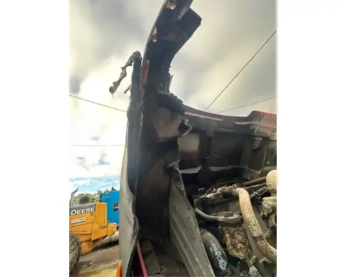 Caterpillar CT660 Hood