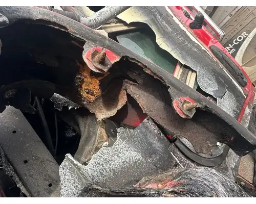 Caterpillar CT660 Hood