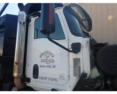 Cab CATERPILLAR CT660 Michigan Truck Parts
