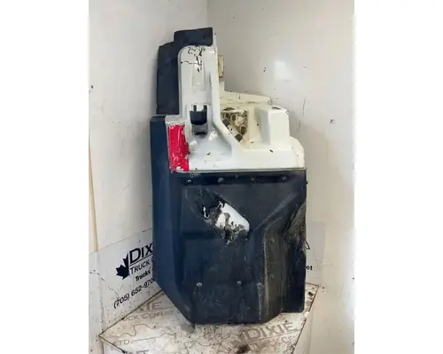 Fender Extension Caterpillar CT660 Dixie Truck Centre