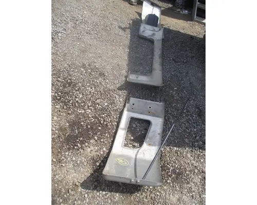 Caterpillar Other Bumper Assembly, Front