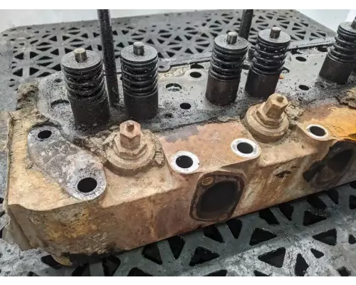 Caterpillar Other Cylinder Head