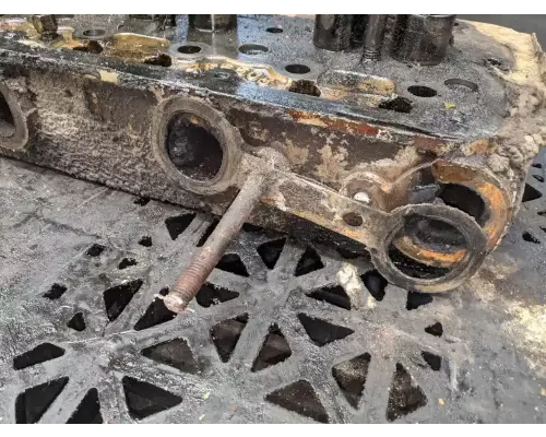 Caterpillar Other Cylinder Head