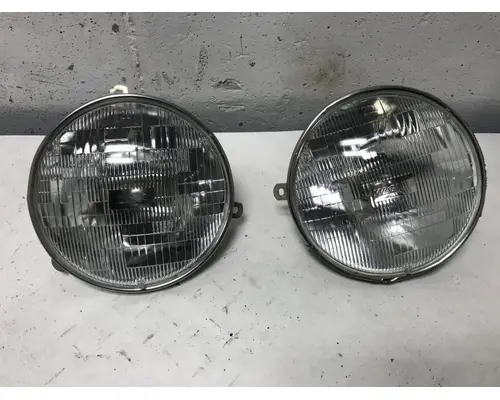 Headlamp Assembly CCC TRUCK Vander Haags Inc Sf