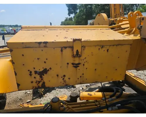 Champion D560HD Equipment (Mounted)