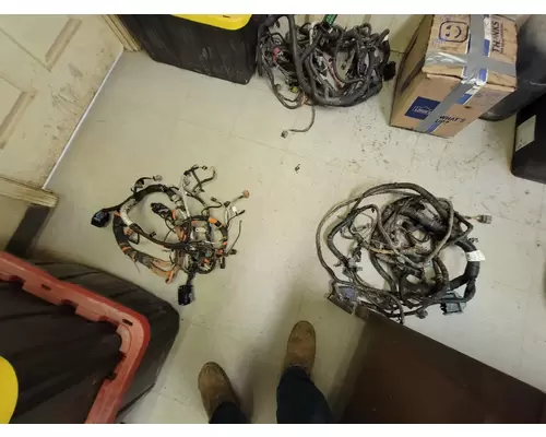 Engine Wiring Harness CHEVROLET  Crest Truck Parts