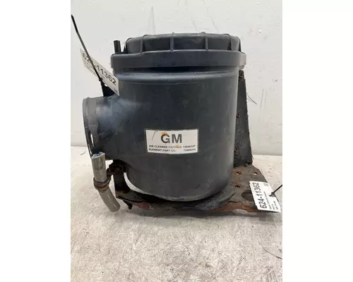 Air Cleaner CHEVROLET 7000 Frontier Truck Parts