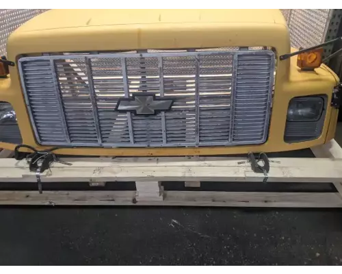 Chevrolet B7000 Hood