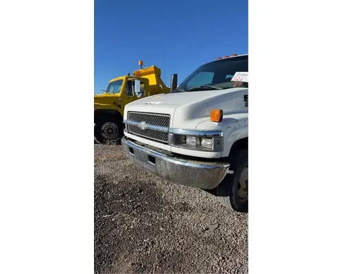 Chevrolet C4500 Bumper Assembly, Front