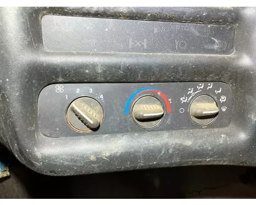 Chevrolet C4500 Heater & AC Temperature Control