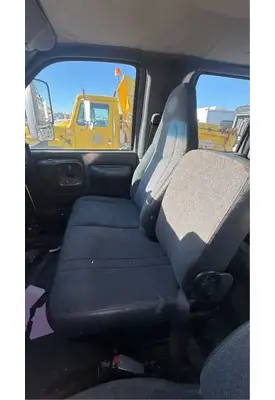 Chevrolet C4500 Seat, Front