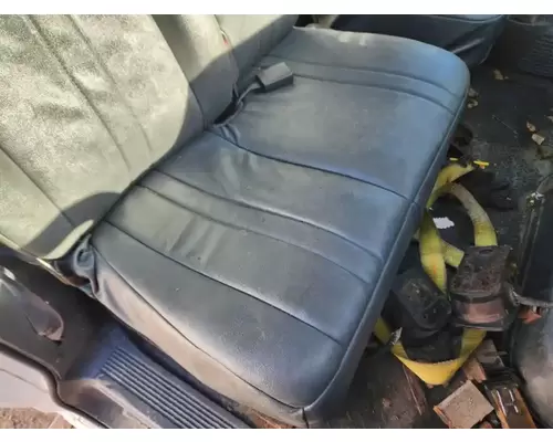 Chevrolet C4500 Seat, Front