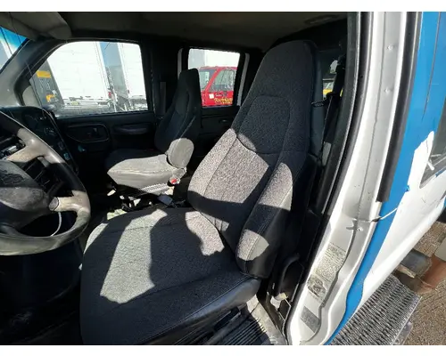 Seat, Front CHEVROLET C4500 DTI Trucks