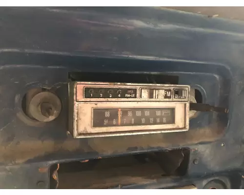 Radio Chevrolet C50 Vander Haags Inc Dm