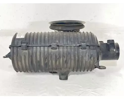Chevrolet C5500 Air Cleaner