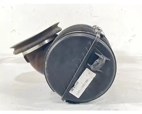 Chevrolet C5500 Air Cleaner