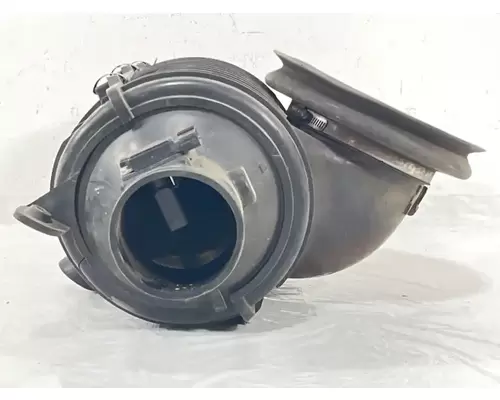Chevrolet C5500 Air Cleaner