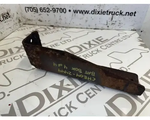 Chevrolet C5500 Brackets, Misc.