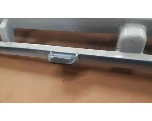 Chevrolet C5500 Grille