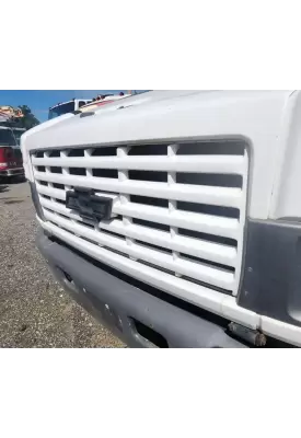 Chevrolet C5500 Grille